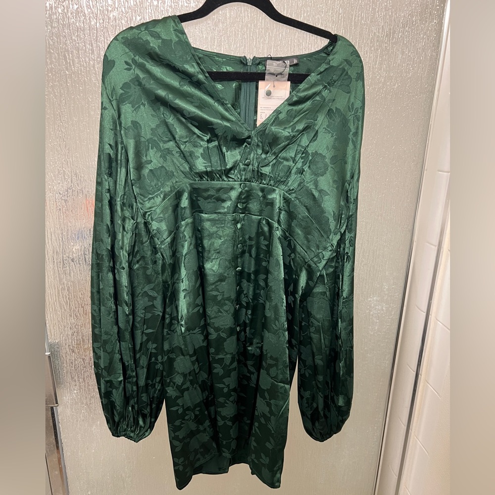 NEW WITH TAGS misguided green satin dress